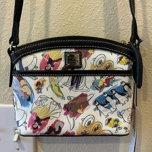Disney Dooney sketchbook purse